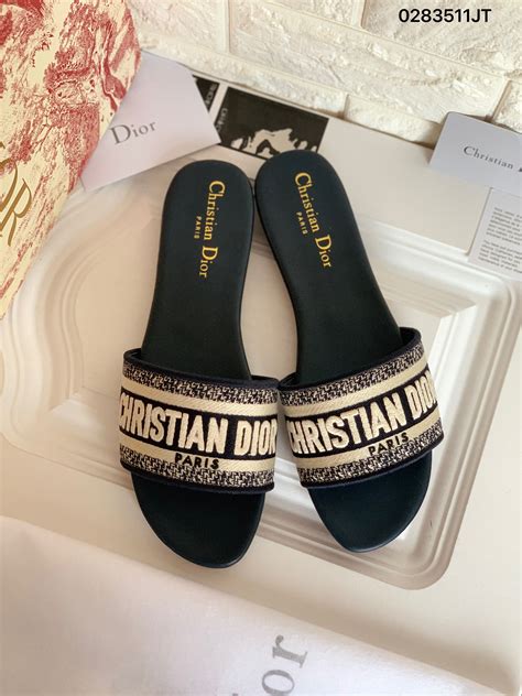 dior slippers women.